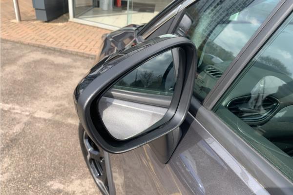 2021 Vauxhall Crossland 1.2 Turbo Elite Nav SUV 5dr Petrol Auto Euro 6 (s/s) (130 ps) - Cloth/Leather, photo 41