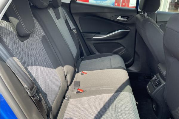 2018 Vauxhall Grandland X 1.2 Turbo SE SUV 5dr Petrol Auto Euro 6 (s/s) (130 ps) - Cloth, photo 13