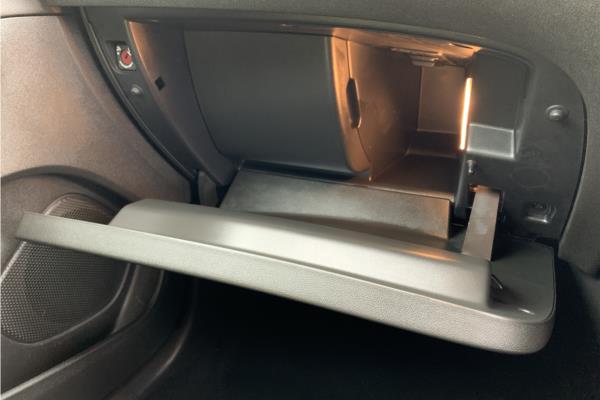 2020 Vauxhall Grandland X 1.2 Turbo SE Premium SUV 5dr Petrol Auto Euro 6 (s/s) (130 ps) - Cloth, photo 26