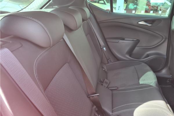 2019 VAUXHALL ASTRA - Cloth, photo 13