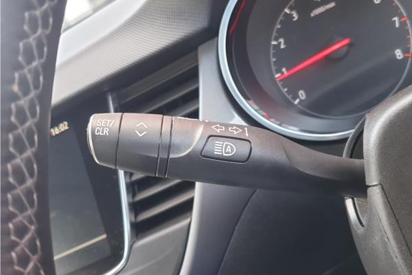 2021 Vauxhall Crossland 1.2 Turbo Elite Nav SUV 5dr Petrol Auto Euro 6 (s/s) (130 ps) - Cloth, photo 27
