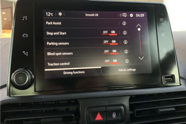 2020 Vauxhall Combo Life 1.5 Turbo D Elite MPV 5dr Diesel Auto Euro 6 (s/s) (130 ps) - Cloth, photo 39