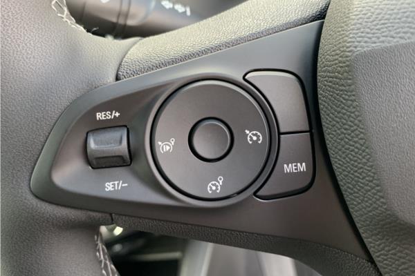 2024 Vauxhall Corsa-e 50kWh GS Hatchback 5dr Electric Auto (136 ps) - Banda Marvel Bl, photo 17