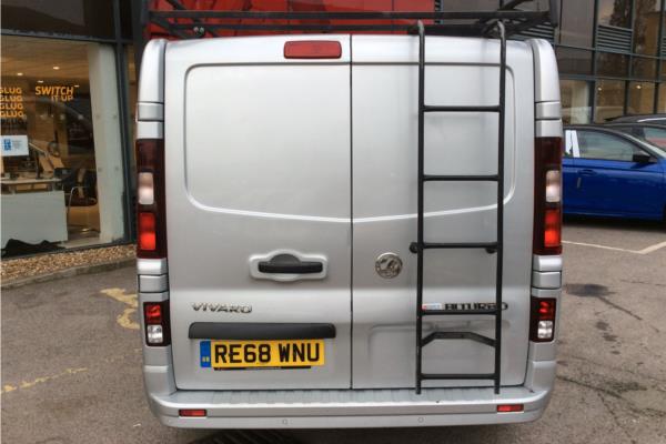 2018 Vauxhall VIVARO L2h1 DCB 1.6CDTI 125 B/Et 2.9 LTN - Black Cloth, photo 7