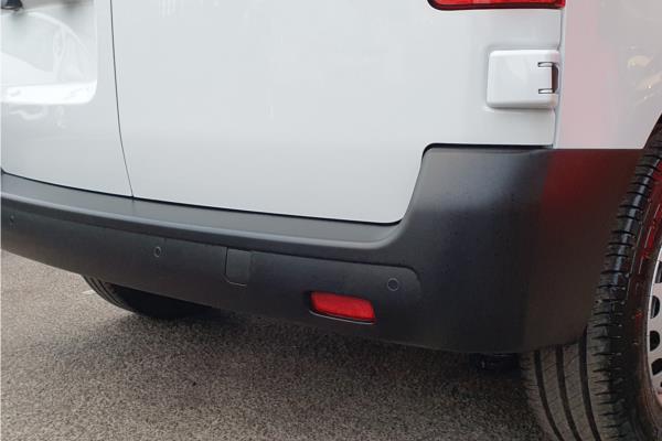 2024 Vauxhall Vivaro-e 3100 75kWh Dynamic Auto L1 H1 6dr (7.4kW Charger) - Curtiba Grey, photo 42
