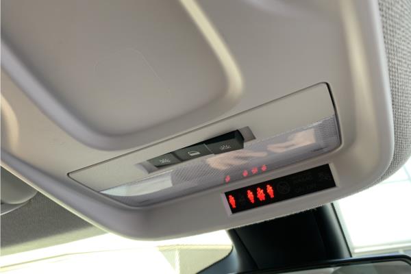 2020 Vauxhall Crossland X 1.2 Turbo Griffin SUV 5dr Petrol Auto Euro 6 (s/s) (130 ps) - Cloth, photo 25