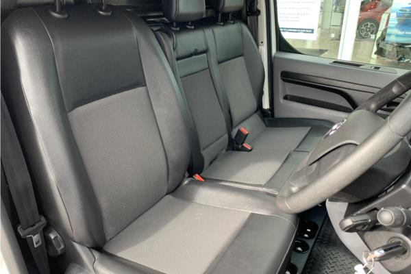 2020 Vauxhall Vivaro 2.0 Turbo D 3100 Sportive Panel Van 5dr Diesel Manual L2 H1 Euro 6 (s/s) (120 ps) - Cloth, photo 34