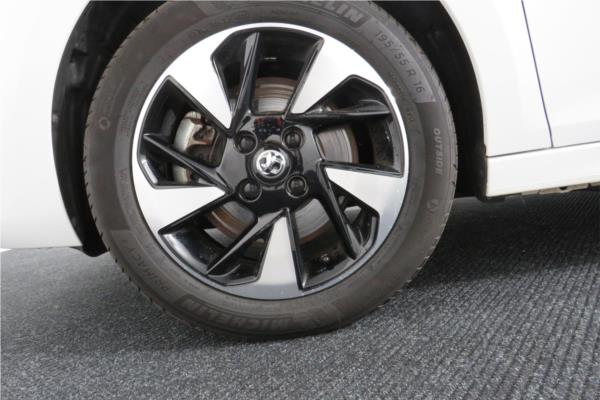 2021 Vauxhall Corsa 50kWh SE Nav Premium Hatchback 5dr Electric Auto (7.4Kw Charger) (136 ps) - Cloth, photo 13