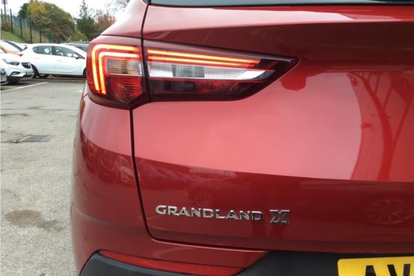 2018 Vauxhall Grandland 1.2T SE 5dr - Cloth, photo 25