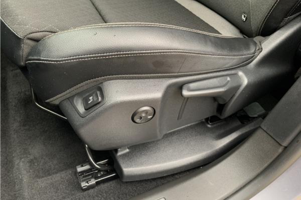 2019 Vauxhall Grandland X 1.2 Turbo GPF Sport Nav SUV 5dr Petrol Auto Euro 6 (s/s) (130 ps) - Cloth, photo 44