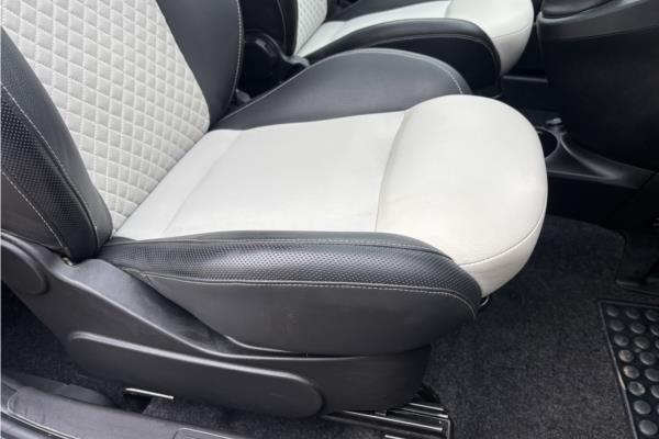 Non Franchise 2023 Fiat 500 1.0 MHEV Dolcevita Hatchback 3dr Petrol Manual Euro 6 (s/s) (70 bhp) - Fabic - Cloth, photo 29