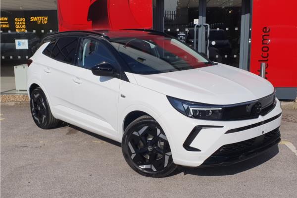2023 Vauxhall Grandland 1.6 14.2kWh GSe SUV 5dr Petrol Plug-in Hybrid Auto AWD Euro 6 (s/s) (300 ps) - Berson Black, photo 1
