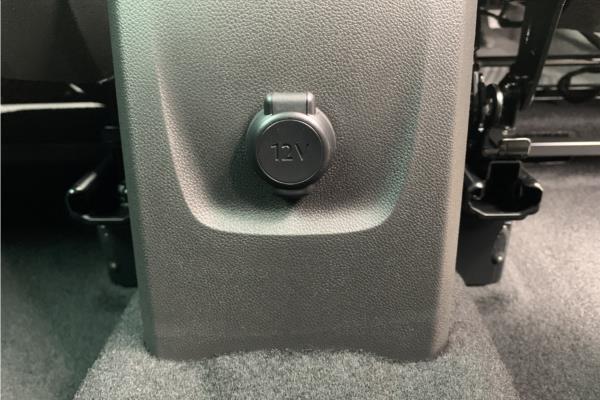 2021 Vauxhall Crossland 1.2 Turbo Elite SUV 5dr Petrol Auto Euro 6 (s/s) (130 ps) - Cloth, photo 38