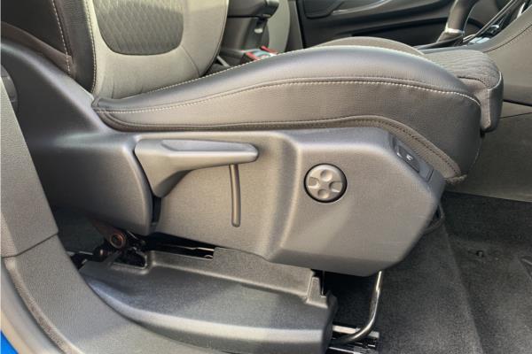 2019 Vauxhall Grandland X 1.2 Turbo GPF Sport Nav SUV 5dr Petrol Auto Euro 6 (s/s) (130 ps) - Cloth, photo 29
