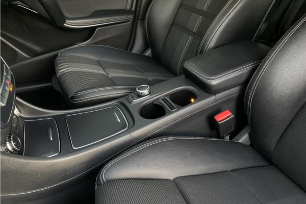 Non Franchise 2019 Mercedes-Benz GLA Class 1.6 GLA180 Urban Edition SUV 5dr Petrol 7G-DCT Euro 6 (s/s) (122 ps) - Mixed Leather - Fabric/Cloth, photo 31