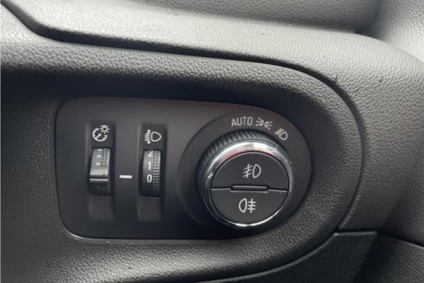 2018 VAUXHALL GRANDLAND - Cloth/Leather, photo 22