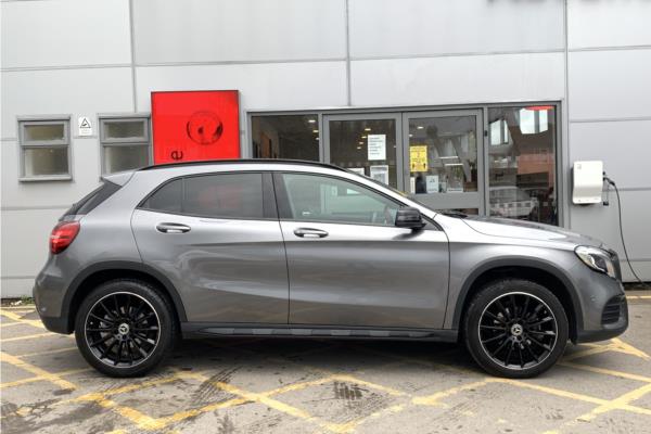 Non Franchise 2019 Mercedes-benz Gla 200 Amg Line Edition - Leather, photo 9