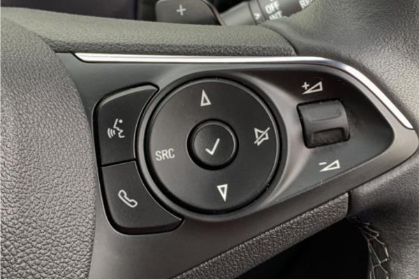2022 Vauxhall Mokka-e 50kWh SRi Premium SUV 5dr Electric Auto (136 ps) - Cloth, photo 18