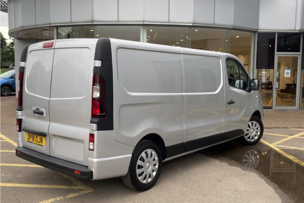 2018 VAUXHALL VIVARO - Cloth, photo 7