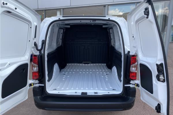 2021 Vauxhall Combo 1.5 Turbo D 2300 Dynamic Panel Van 4dr Diesel Manual L2 H1 EU6 (100 ps) - Mistral Grey, photo 13