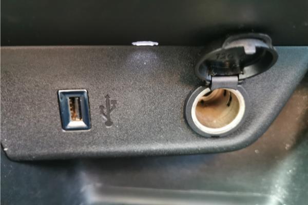 2020 Vauxhall Corsa 1.2 Turbo Elite Nav Hatchback 5dr Petrol Auto Euro 6 (s/s) (100 ps) - Cloth, photo 38
