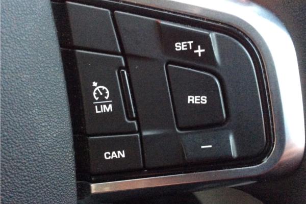 Non Franchise 2017 Land Rover Discovery Sport 2.0 TD4 180 SE Tech 5dr - Leather, photo 18