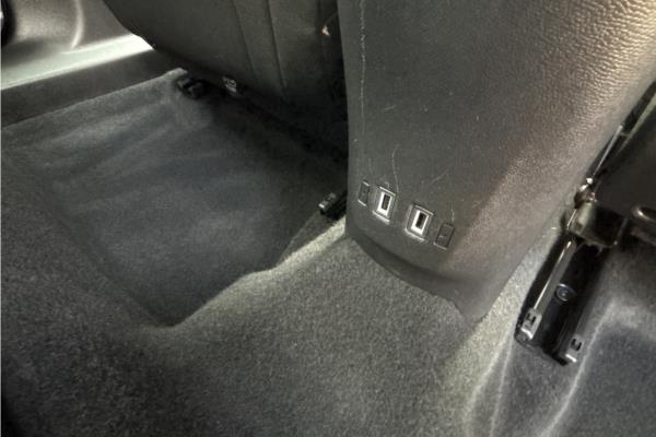 2021 Vauxhall Mokka-e 50kWh SRi Nav Premium SUV 5dr Electric Auto (136 ps) - Cloth, photo 38