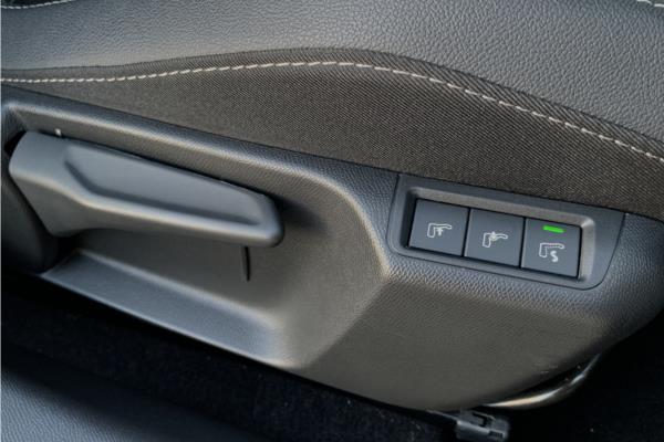 2023 Vauxhall Corsa 1.2 Turbo Ultimate Hatchback 5dr Petrol Auto Euro 6 (s/s) (130 ps) - Cloth/Alcantara, photo 29