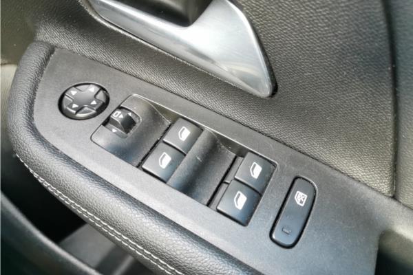 2022 Vauxhall Mokka 1.2 Turbo GS Line SUV 5dr Petrol Auto Euro 6 (s/s) (130 ps) - Cloth, photo 22