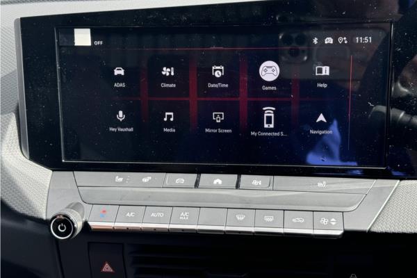 Vauxhall Astra* 5Dr 54kWh 11kWCh Ultimate AU - Jet Blk+alcantr, photo 16