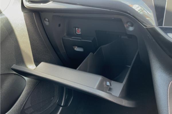 2021 Vauxhall Corsa 1.2 Turbo Ultimate Nav Hatchback 5dr Petrol Auto Euro 6 (s/s) (130 ps) - Cloth/Alcantara, photo 26