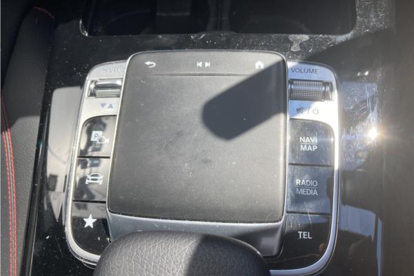 Non Franchise 2019 MERCEDES-BENZ A 200 D AMG LINE PREMIUM - Leather, photo 18