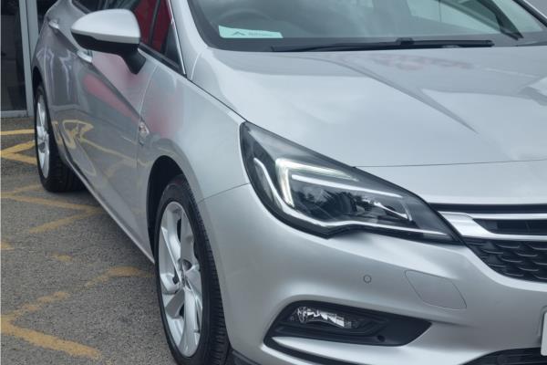 2018 VAUXHALL ASTRA 1.0T ecoTEC SRi 5dr-sequence-37