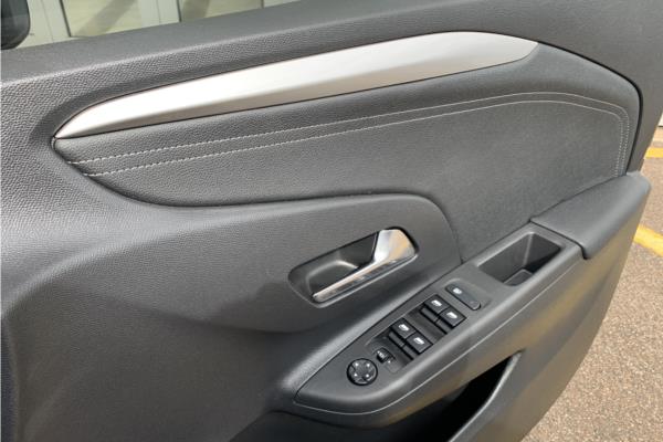 2021 Vauxhall Corsa 1.2 Turbo SRi Hatchback 5dr Petrol Manual Euro 6 (s/s) (100 ps) - Cloth, photo 25