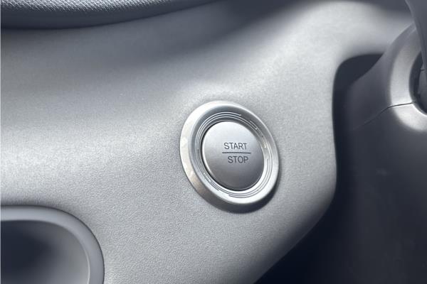 BYD Dolphin* Surf 5Dr 65kW Boost 43kWh Auto - Black+grey Vegn, photo 30