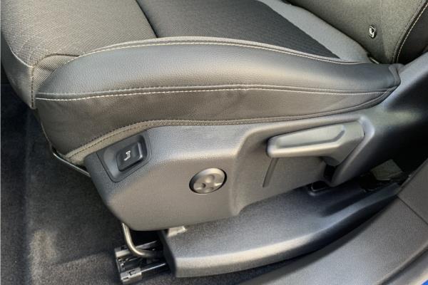 2019 Vauxhall Grandland X 1.2 Turbo GPF Sport Nav SUV 5dr Petrol Auto Euro 6 (s/s) (130 ps) - Cloth, photo 44