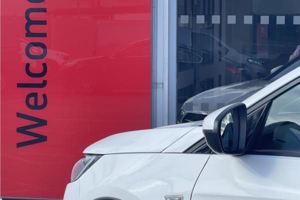 2019 Vauxhall Grandland X 1.2 Turbo SE SUV 5dr Petrol Auto 8Spd Euro 6 (s/s) (130 ps) - Cloth, photo 41