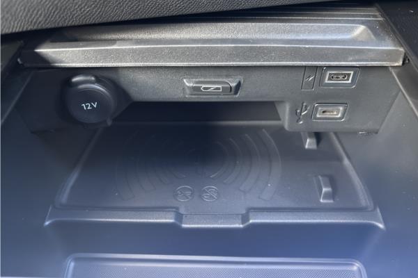 Vauxhall Astra* 5Dr 54kWh 11kWCh Ultimate AU - Jet Blk+alcantr, photo 37