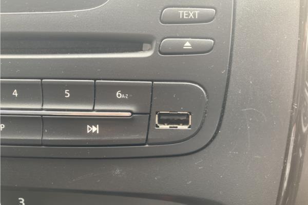 2018 VAUXHALL VIVARO - Cloth, photo 18