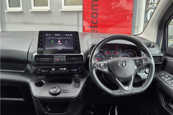 2021 Vauxhall Combo Life 1.2 Turbo Elite MPV 5dr Petrol Auto Euro 6 (s/s) (7 Seat) (130 ps) - Cloth, photo 11