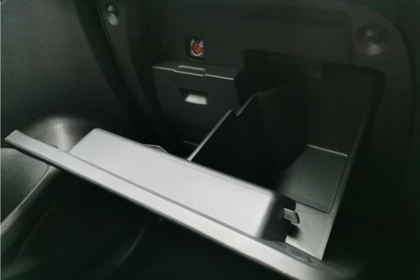 2022 Vauxhall Mokka 1.2 Turbo SRi Premium SUV 5dr Petrol Auto Euro 6 (s/s) (130 ps) - Cloth, photo 26
