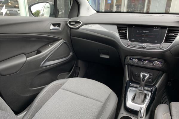 2022 Vauxhall Crossland 1.2 Turbo Elite Edition SUV 5dr Petrol Auto Euro 6 (s/s) (130 ps) - Cloth, photo 43