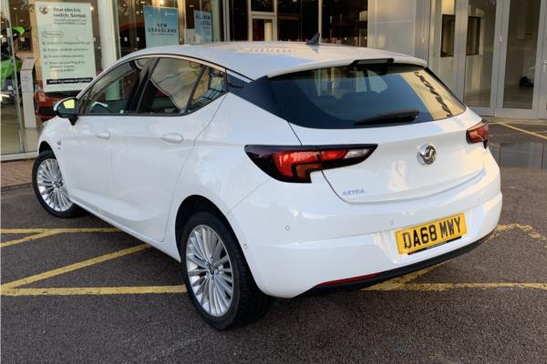 2019 Vauxhall Astra 1.4i Turbo GPF Elite Nav Hatchback 5dr Petrol Auto Euro 6 (s/s) (150 ps) - Leather, photo 6