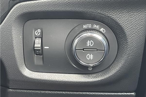 2020 Vauxhall Corsa 1.2 Turbo Ultimate Nav Hatchback 5dr Petrol Auto Euro 6 (s/s) (100 ps) - Cloth, photo 19