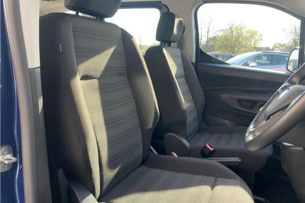 2020 Vauxhall Combo Life 1.2 Turbo Energy MPV 5dr Petrol Auto Euro 6 (s/s) (130 ps) - Cloth, photo 34