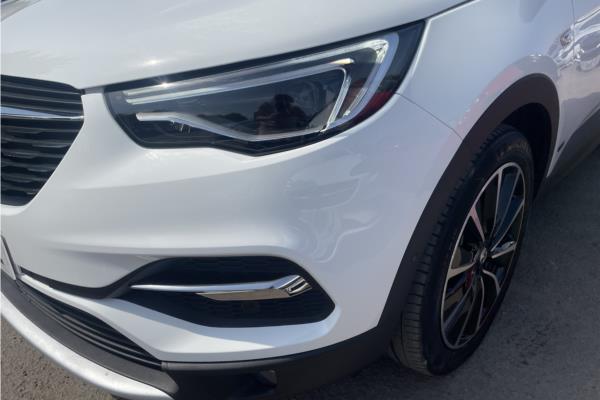 2020 Vauxhall Grandland X 1.6 13.2kWh Ultimate Nav SUV 5dr Petrol Plug-in Hybrid Auto 4WD Euro 6 (s/s) Hybrid4 (300 ps) - Berson Black, photo 39
