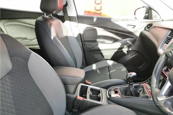 2021 Vauxhall Grandland X 1.2 Turbo SRi Nav SUV 5dr Petrol Manual Euro 6 (s/s) (130 ps) - Cloth, photo 34