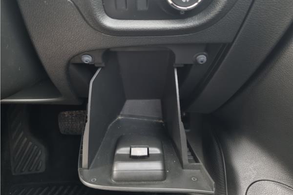 2019 Vauxhall Astra 1.4i Turbo GPF SRi Nav Hatchback 5dr Petrol Auto Euro 6 (s/s) (150 ps) - Cloth, photo 30