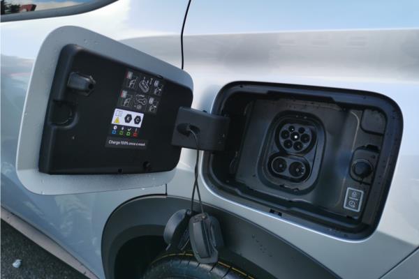 Vauxhall Frontera 83kW Ultimate 54kWh Ext/Rge AU - Ergo Feture Gry, photo 34