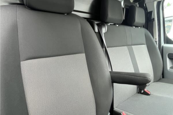 2021 Vauxhall Vivaro 2.0 Turbo D 3100 Sportive Panel Van 5dr Diesel Manual L2 H1 Euro 6 (s/s) (120 ps) - Cloth, photo 32